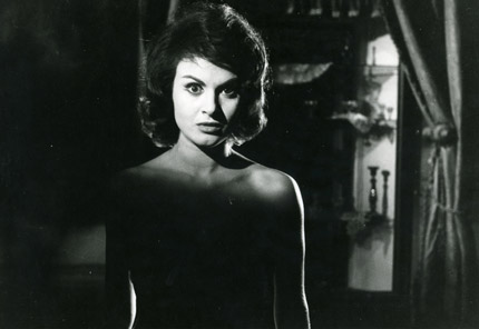 Regnoli, Piero. Des filles pour un vampire. 1961