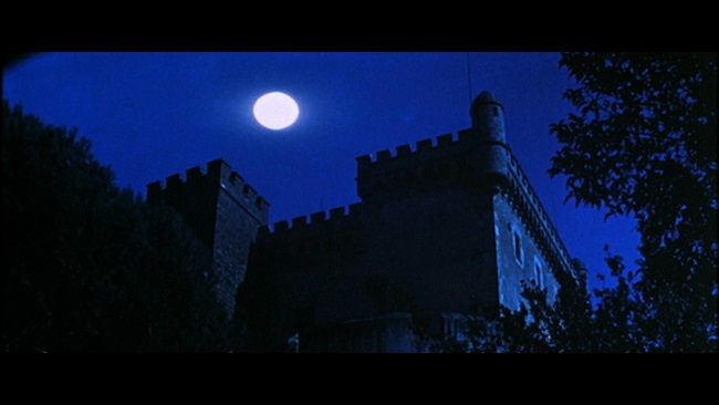 Demichelli, Tulio. Dracula contre Frankenstein. 1970